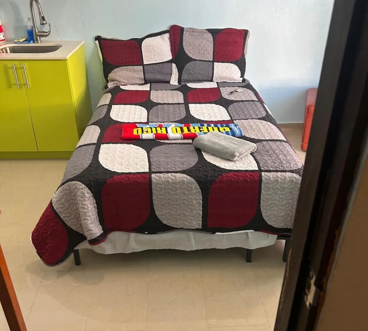 Near Beach, Private Studio With Private Bathroom Unit 5 圣胡安 0*,  波多黎各
