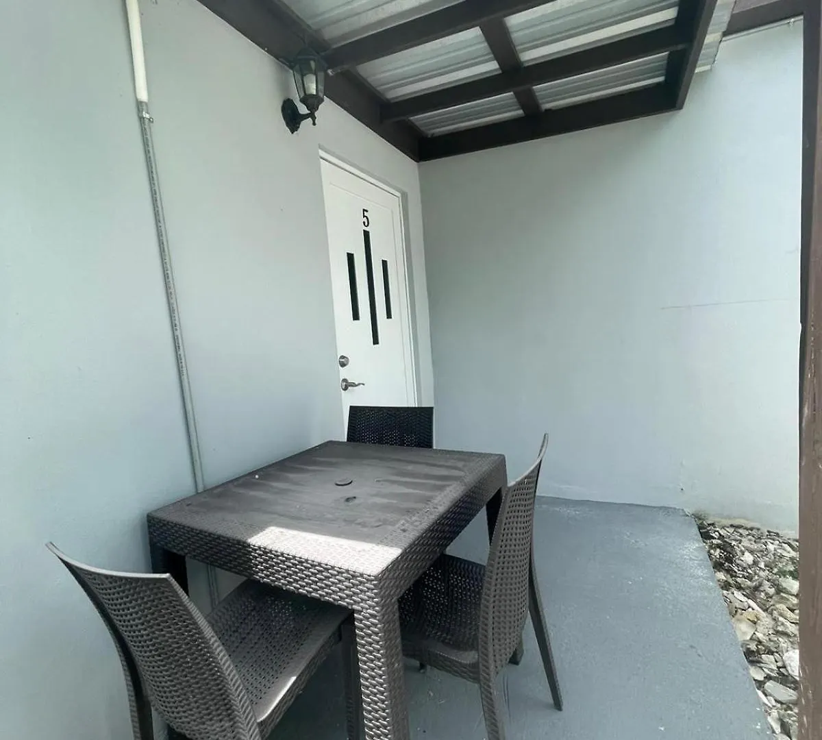 Apartment Near Beach, Private Studio With Private Bathroom Unit 5 San Juan
